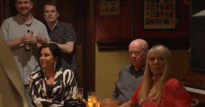 EastEnders fans left floored by Phil Mitchell’s reaction to seeing Ian Beale again - www.ok.co.uk