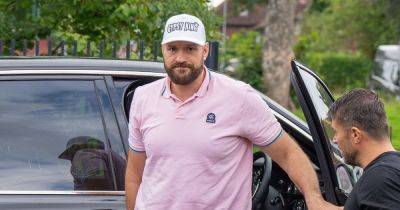 Tyson Fury parks Rolls Royce on patch of grass as he arrives to film secret commercial - www.ok.co.uk - Manchester - Hague
