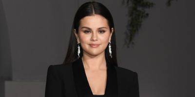 Selena Gomez Deletes Instagram After Fans Warn Her It Might Go Against Strike Rules - www.justjared.com