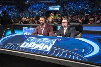 WWE Commentary Shakeup: Michael Cole, Wade Barrett Move to ‘Raw,’ Cole to Also Remain on ‘SmackDown’ (EXCLUSIVE) - variety.com - USA - Detroit