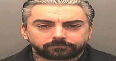 Ian Watkins 'stabbed by inmates who were jealous of Lostprophets paedo's guitar lessons' - www.dailyrecord.co.uk