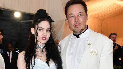 Grimes Weighs in on Proposed Cage Fight Between Elon Musk and Mark Zuckerberg - www.etonline.com
