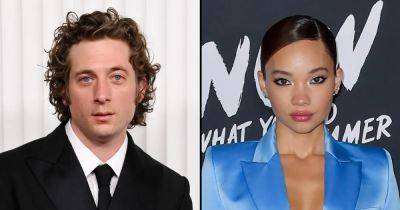 Jeremy Allen White and Ashley Moore ‘Aren’t Putting Any Labels’ on New Romance After Makeout Session - www.usmagazine.com - Los Angeles - county Ashley - county Moore - city Moore, county Ashley