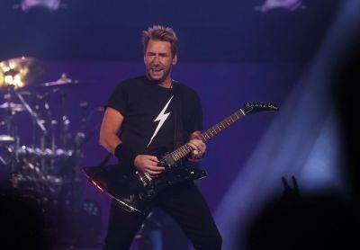 Nickelback’s Chad Kroeger Pauses Concert Mid-Song Due To His ‘F**king Absolutely Destroyed Throat’ - etcanada.com - Canada - state Missouri - state Maryland - Chad