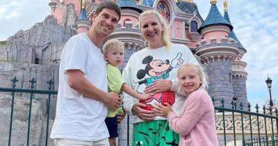 Rebecca Adlington pregnant! Olympian expecting third child with husband Andy Parsons - www.ok.co.uk
