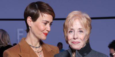 Sarah Paulson Says Girlfriend Holland Taylor Is the 'Smart, Wisest, Funniest, Most Extraordinary Person' - www.justjared.com - USA - Taylor - county Story - city Holland, county Taylor
