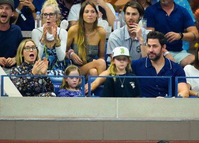 Emily Blunt And John Krasinski Make Rare Appearance With Their Two Daughters At U.S. Open - etcanada.com - Los Angeles - New York - Italy - county Arthur - county Ashe