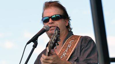 Charlie Robison, Country Singer-Songwriter Known for ‘I Want You Bad,’ Dies at 59 - variety.com - USA - Nashville - city San Antonio - city Hometown - county Bandera