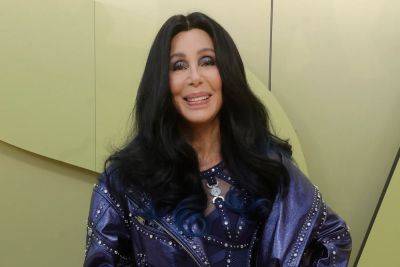 Cher Announces First Holiday Album - etcanada.com