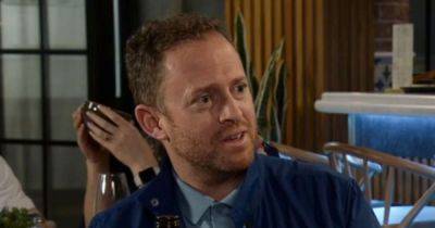 Coronation Street's Darren newcomer teases 'thriller' affair reveal as he says it gets 'a hell of a lot worse' - www.manchestereveningnews.co.uk