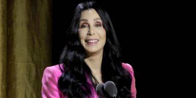 Cher Announces Her Very First Christmas Album! - www.justjared.com