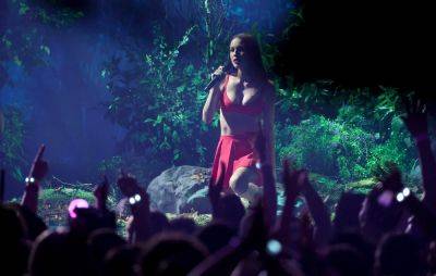 Olivia Rodrigo recreates ‘Vampire’ video at 2023 MTV VMAs - www.nme.com - New Jersey