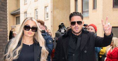 Stephen Bear's fiancée has engagement ring tattoo lasered off - www.ok.co.uk
