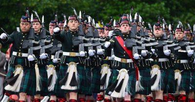 Regiment set to march through Clacks town after being given freedom of county - www.dailyrecord.co.uk - Scotland - county Hall