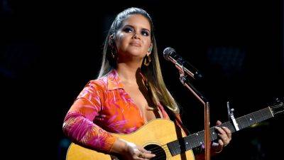 Maren Morris Announces She's Leaving Country Music: ‘It’s Burning Itself Down' - www.glamour.com - Nashville - city Columbia - city Small