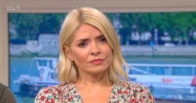 Holly Willoughby fights tears on This Morning and says 'it's hard' after tribute to co-star following second death in weeks - www.manchestereveningnews.co.uk - Britain - Manchester