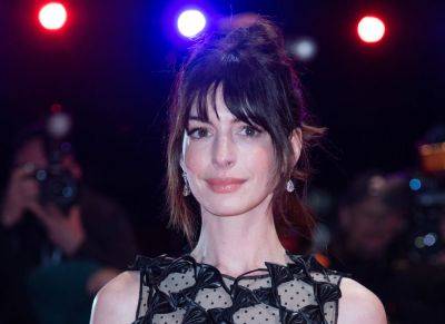 Anne Hathaway On The Pressure Of Being Expected To ‘Snap Back’ After Pregnancy: ‘Let Your Body Be A Body’ - etcanada.com