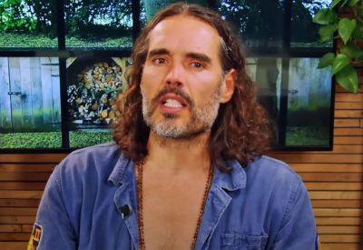 Russell Brand’s Book Deal Paused Following Sexual Assault Allegations - perezhilton.com