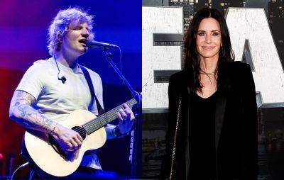 Watch Ed Sheeran serenade Courtney Cox with ‘Friends’-inspired song - www.nme.com - China - USA