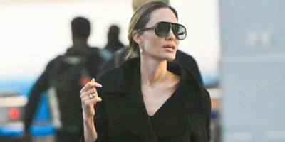 Angelina Jolie Makes a Chic Arrival to the Airport in New York City - www.justjared.com - New York - Italy
