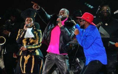 Fugees reunite during Lauryn Hill set in New York City - www.nme.com - USA - county York - Malaysia