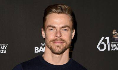 Derek Hough Dating History: 7 Famous Women You Probably Forgot He Dated Before Marrying Hayley Erbert! - www.justjared.com