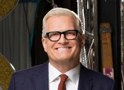 Drew Carey To Writers: Last Call On Meals At Bob’s Big Boy And Swingers. Go Celebrate! - deadline.com - Los Angeles - Lake