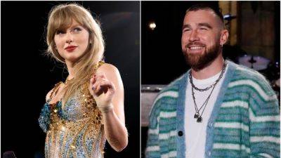 Taylor Swift and Travis Kelce Look Awfully Cozy in Pictures From Their Post-Game Hang - www.glamour.com - Chicago - Kansas City