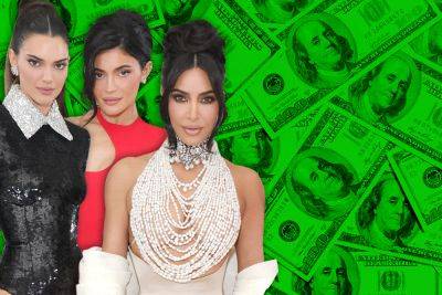 Kardashians, Jenners craziest splurges from $750K gold toilets to a 150M private jet - nypost.com - Kardashians