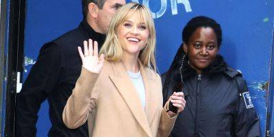 Reese Witherspoon Stops By 'Good Morning America' to Promote New Book - Watch Now! - www.justjared.com - New York