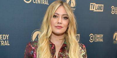 Hilary Duff Responds To Fan Who Called 'How I Met Your Father' 'Cringe' After Its Cancellation - www.justjared.com