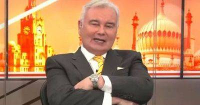 Eamonn Holmes shares candid health update and admits he 'can't walk' - www.dailyrecord.co.uk