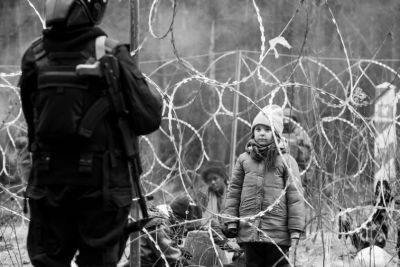 ‘Green Border’ Review: Agnieszka Holland Delivers an Intense, Intelligent Broadside Against Frontier Injustice and Terror - variety.com - Sweden - Eu - Syria - Afghanistan - Belarus