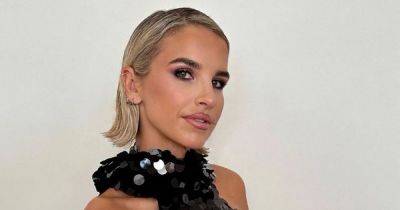 This £26 plumping lipstick is the secret to Vogue Williams' NTAs glossy pout - www.ok.co.uk