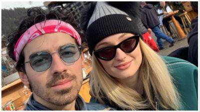 Joe Jonas Files For Divorce From Sophie Turner - www.hollywoodnewsdaily.com - county Woods