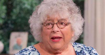 Miriam Margolyes fears she'll be in a wheelchair soon after admitting she 'can't walk' anymore - www.dailyrecord.co.uk