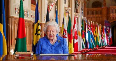 Global icon: How the world united in grief at Queen’s death - www.ok.co.uk - Britain - France - Brazil - Paris - New York - India - Nigeria - Berlin - Bangladesh