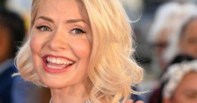 Holly Willoughby is 'a bag of nerves' amid career comeback following Phillip Schofield scandal - www.dailyrecord.co.uk - Portugal