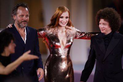 Jessica Chastain Movie ‘Memory’ Gets 7-Minute Ovation At Venice Premiere - deadline.com - city Venice