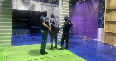 'Armed conflict' declared as TV studio in Ecuador hijacked by mob with rifles - www.dailyrecord.co.uk - USA - Ecuador