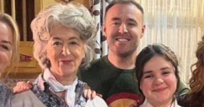 Coronation Street's Alan Halsall shares 'family' update as he sparks confusion with co-star reunion - www.manchestereveningnews.co.uk - Manchester