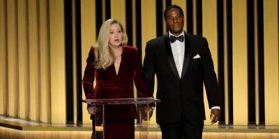 Christina Applegate Emotionally Presents First Award to Standing Ovation at Emmy Awards 2023 - www.justjared.com - Los Angeles