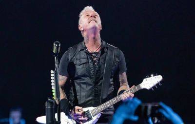 Metallica mock ‘St. Anger’ on FenderPlay: “The snare drums will have to wait” - www.nme.com - USA