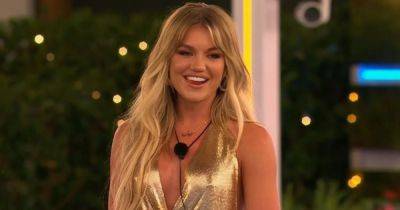 You can shop Love Island Molly Smith’s exact Arabic name necklace on sale for £36 - www.ok.co.uk - South Africa