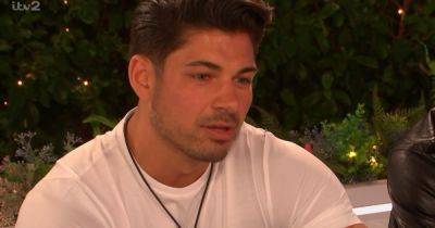Love Island's Anton Danyluk in awkward blunder with Chris as fans left in stitches - www.dailyrecord.co.uk - Scotland