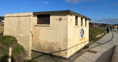 Public toilets with 'stunning sea views' on the market for £20,000 - www.manchestereveningnews.co.uk - Britain - Manchester - county Holmes - county Rock - county Cheshire - county Long