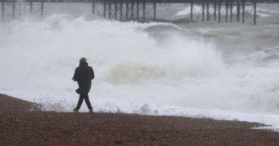 All the places where amber 'danger to life' wind warning is in place this weekend - according to the Met Office - www.manchestereveningnews.co.uk - Britain - Scotland - Ireland - county York