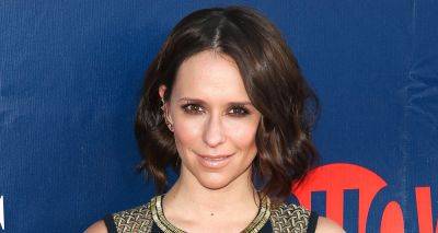 Jennifer Love Hewitt Says She 'Went Through A Lot No One Knew About' in 2023 - www.justjared.com