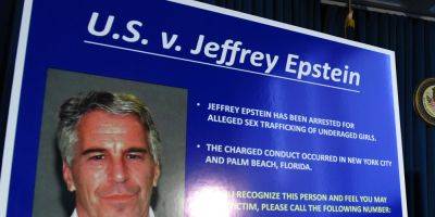 Jeffrey Epstein List of Names: Who's Named in the Court Documents? - www.justjared.com - New York
