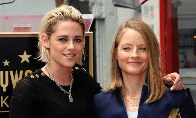 Jodie Foster and Kristen Stewart reunite 20 years after making ‘Panic Room’ - us.hola.com - county Foster - county Stewart